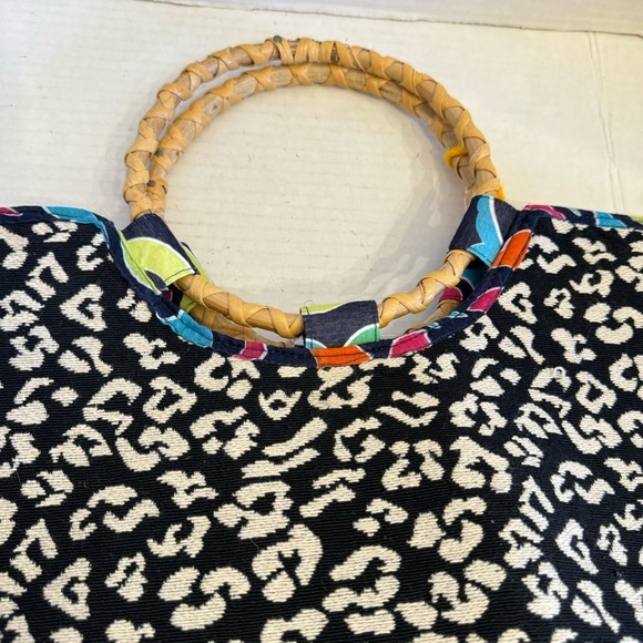 American & Beyond Leopard Cheetah Beaded Pineapple Cane Handles Tote Bag - Picture 7 of 16